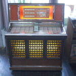 ROWE/AMI MM-6 (1972) Monterey 45 rpm Juke Box